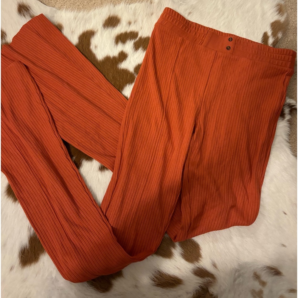 Urban outfitter flare leggings